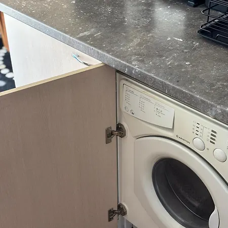 Studio Marten Daire *